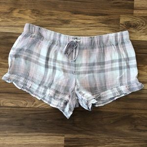 New Cloth And Stone Plaid Shorts